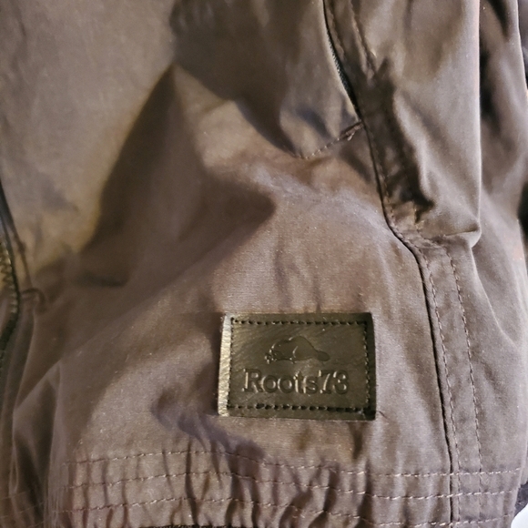 Roots Martinriver water resistant jacket size sm - Picture 7 of 16